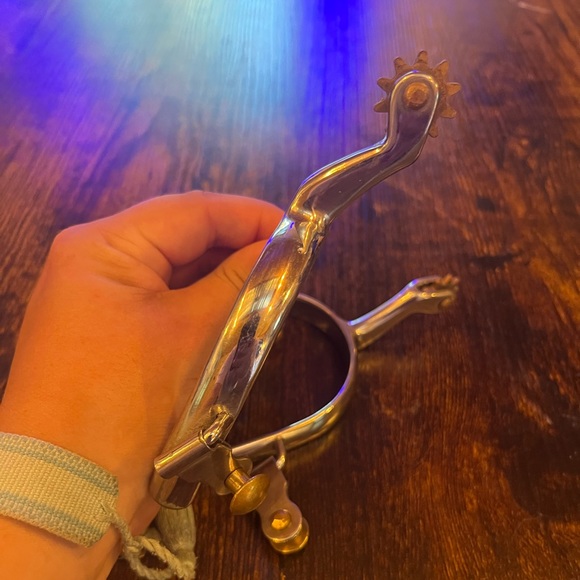 Weaver Leather Ladies' Roping Spurs with Plain Band - Picture 3 of 3